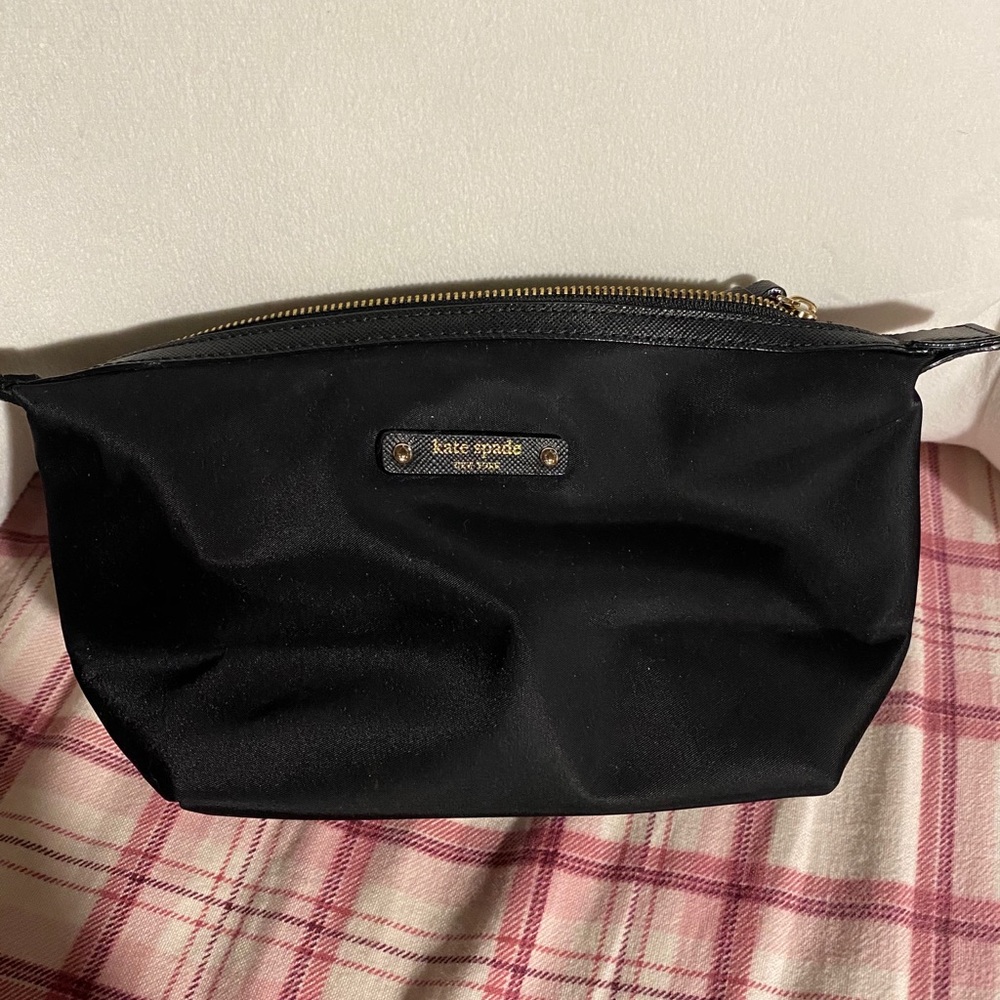 Kate spade cosmetic case
